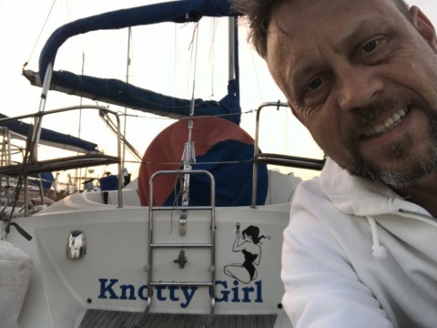 Knotty Girl sailing Japan
