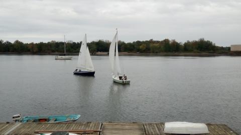 Summer Sailing on the Delaware